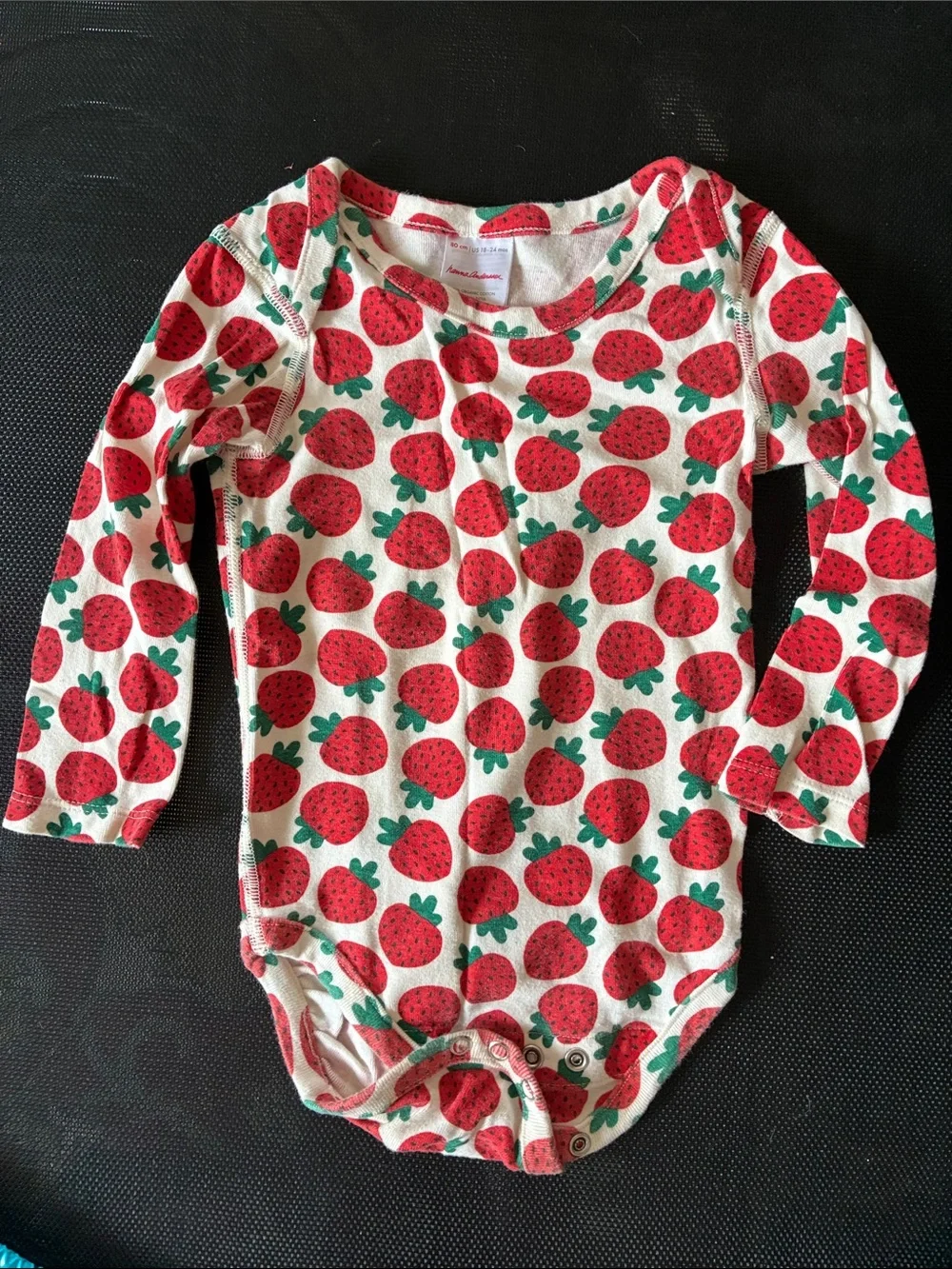 Hanna Andersson Strawberry Print Long-Sleeve One-Piece Bodysuit - Red & Green